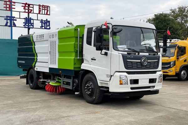 東風天錦洗掃車